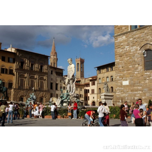 Фонтан Нептуна рядом с Палаццо Синьория