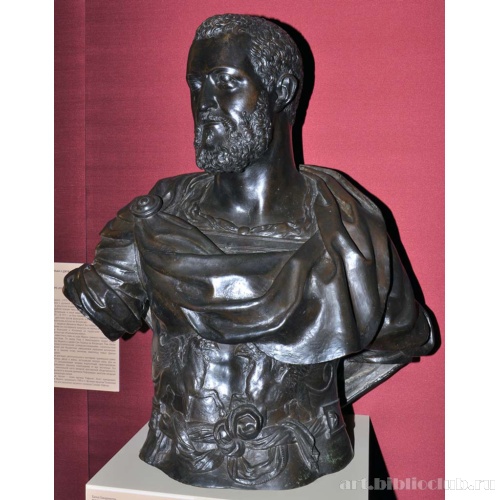 Бюст Козимо I Медичи. Вид сбоку