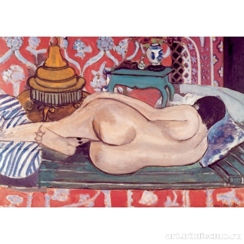 Спящая  обнаженная со спины